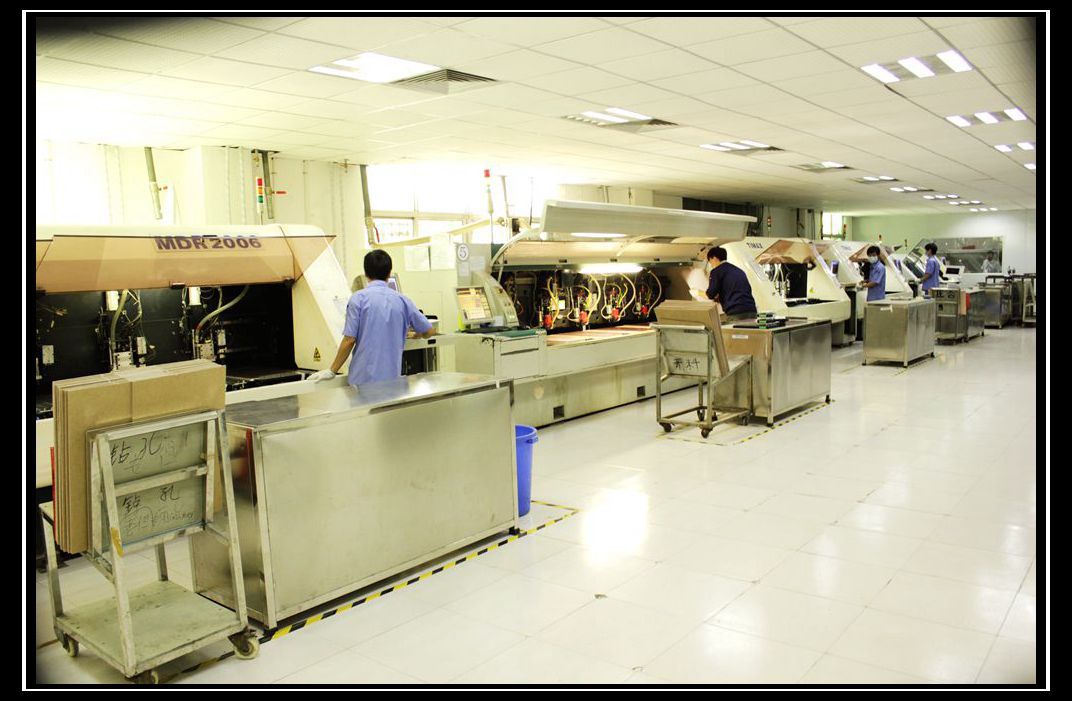 線路板鉆孔 線路板鉆孔